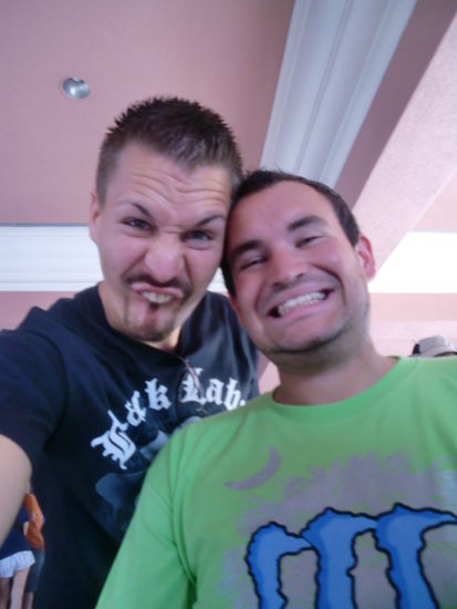 2 Hässliche Fratzen