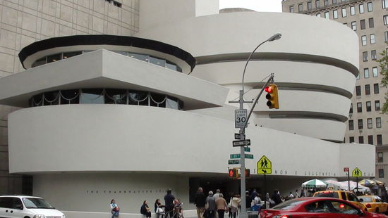 "Gugg a mol a Museum"