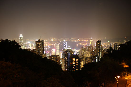 Ich muß erlicher Weise sage, das es vom Hafen aus, schöner aussieht.