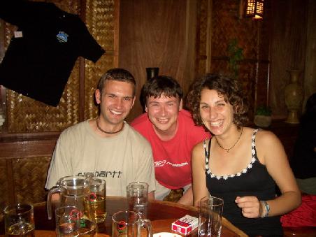 Judith und wir in der Bar im vierten Stock ...