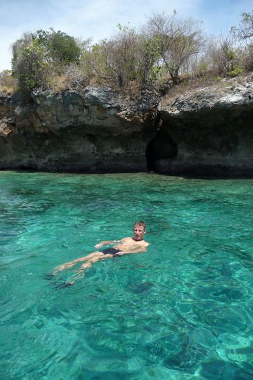 Glasklares und 30 Grad warmes Wasser