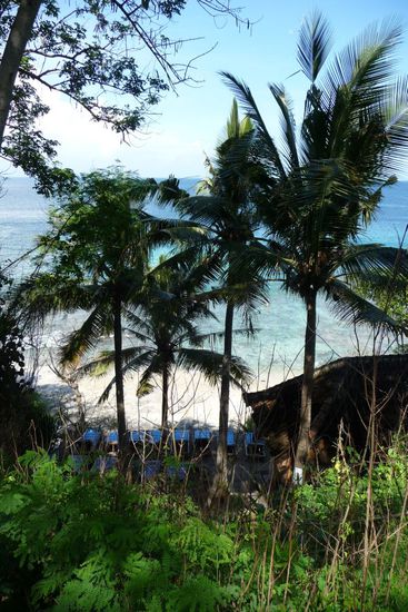 Von oben sieht die Bucht noch ganz schön aus