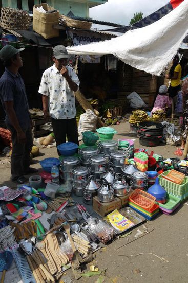 ...aber auch Töpfe und Pfannenwender 