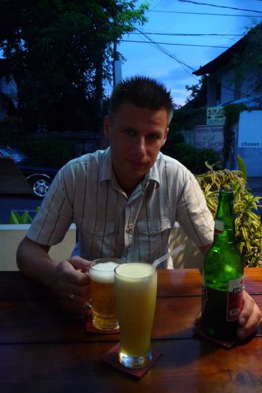 mmmh...lecker...frischgepresster Ananas-Orangen-Saft