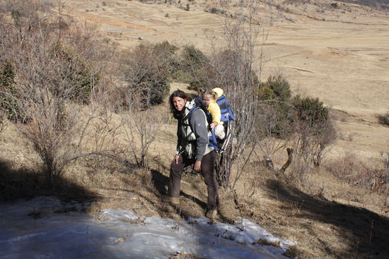 Hey, hier ist zwar kein Schnee aber doch wenigstens Eis!! 