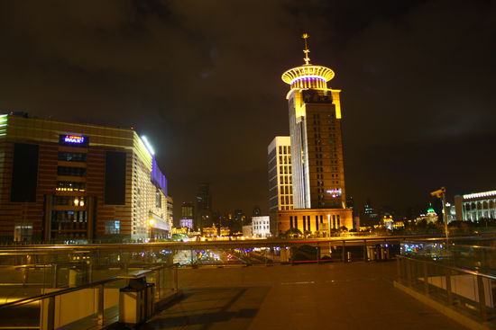 Pudong bei Nacht