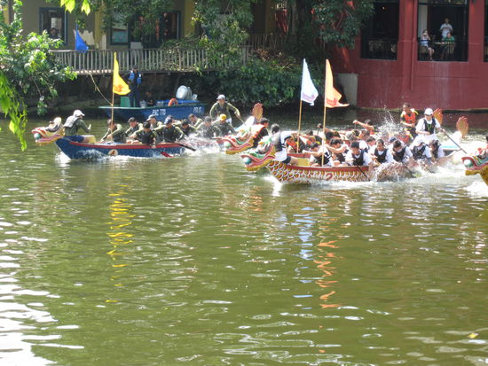 Dragon Boat Race
