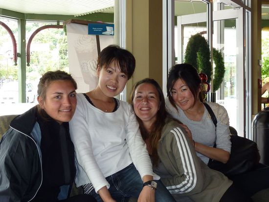 Die Mädels meiner ehemaligen Schule