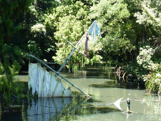 Piratenschiff mit Hai im Pukekura Park