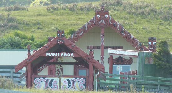 Marae (gesehen kurz hinter Mokau)