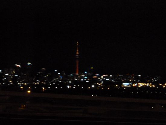 Auckland mit Blick auf Skytower