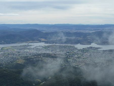 Blick auf Hobart und Umgebung