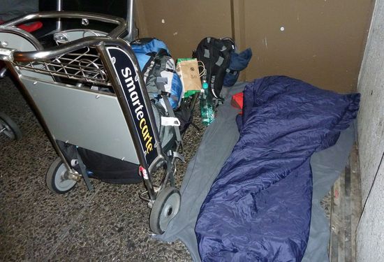 Mein "Bett", die letzte Nacht meiner Reise hatte ich mir echt anders vorgellt 