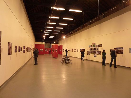 Photo-Press-Exhibition (die Fotos sind so krass, dass ich sie hier nicht veröffentlichen möchte)