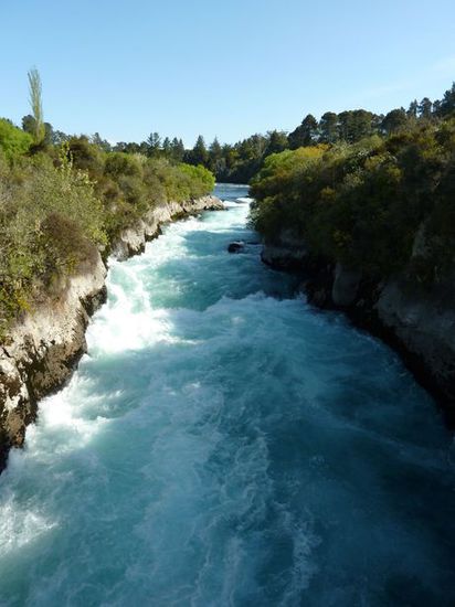 Huka-Falls