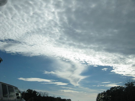 Der Himmel auf der Fahrt nach Newport