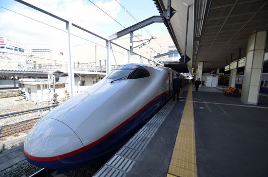 Shinkansen E2