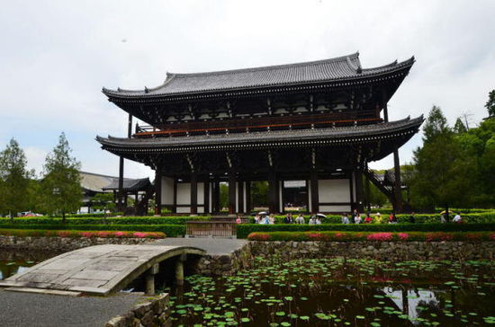 Sanmon Tor...