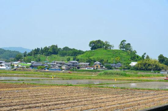 Tsukuriyama Kofun