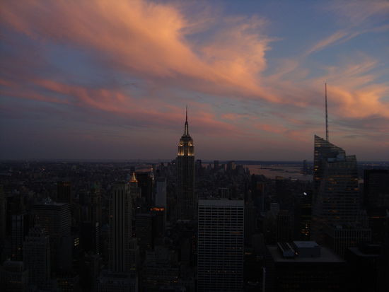 Das Empire State Building kurz nach Sonnenuntergang