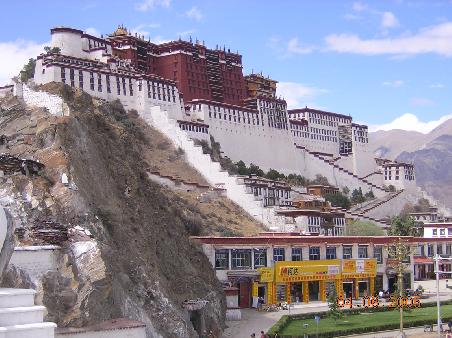 Der Potala-Palast in Lhasa