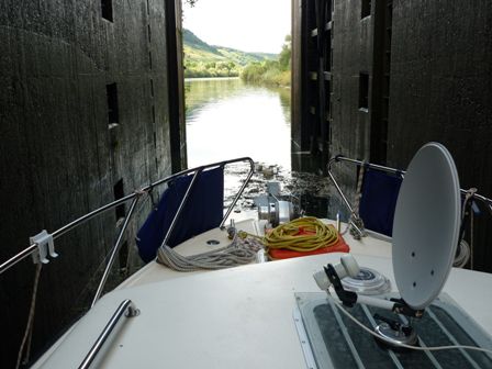 Eine Menge Unrat in der Bootsschleuse. Nicht ganz ungefährlich für unsere DuoProps!
