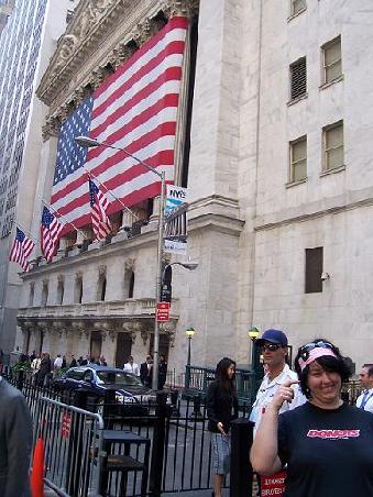 Die Amerikaner sind echt totally verrrrrueckt... Big Joe inner Wall Street.