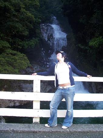 Fotoshooting vorm Wasserfall