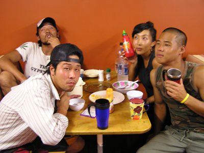 Yuzo Wakai & Izumi
Hiroshi & Mun Gi