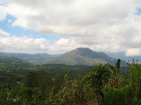 Einer der Vulkane auf Bali