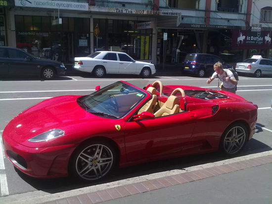 In Genau 300 Wochen Arbeit beim Bäcker sind wir soweit!!
Fragt sich nur wo wir die Rücksäcke unterbringen...