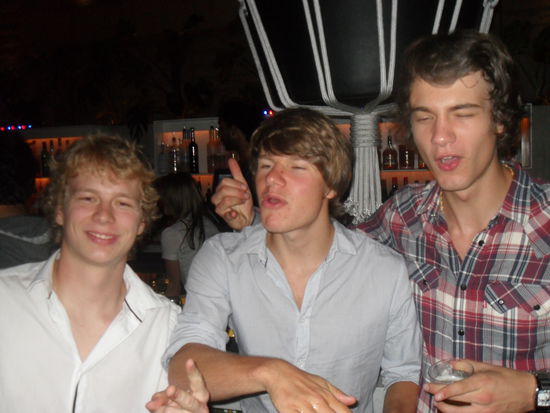 Der Song war ziemlich gut, Dem Bild nach zu urteilen.