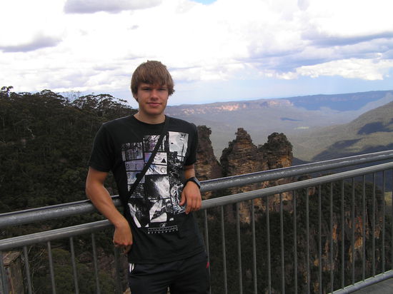 Vom Echo Point aus den Blick auf die 3 Sisters