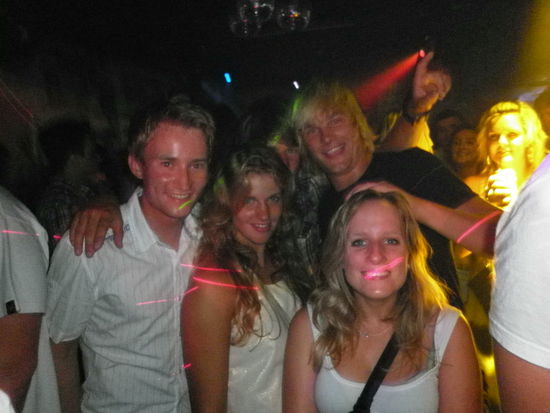 Von links: Max, Jess, Daniel und Lisa