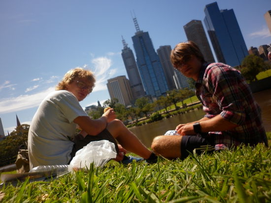 Ein kleiner Snack im Park =)