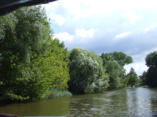 erst einmal eine kleine Bootstour