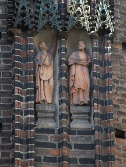 Filigranarbeit am Dom 2