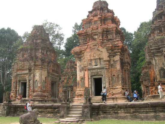 Hier noch ein paar kaputte Steine zum guten Schluss. Dritter Tag -- Roulus-Gruppe