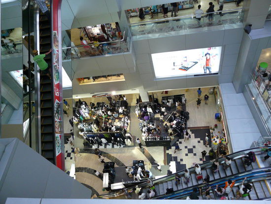 Ja,ja alles kannst du haben, nur keine Gisela Buendchen Flip-Flops.
Ich war depremiert.