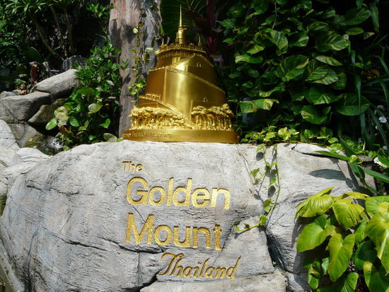 Aufstieg zum Golden Mount