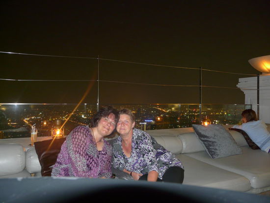 One Night in Bangkok--die Damen sind gluecklich