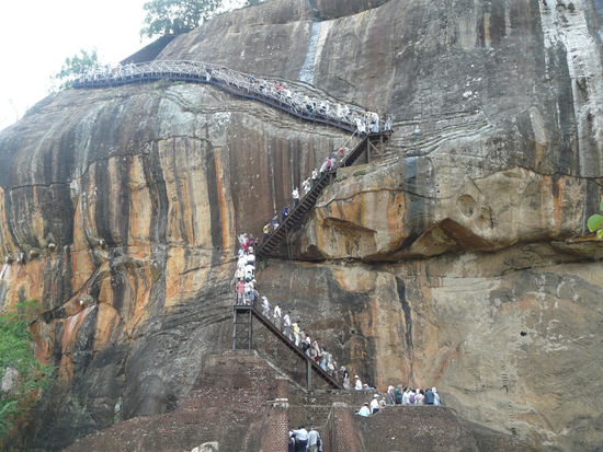 Tausend Japaner, wir hatten Gott sei Dank vor ihnen fertig !!