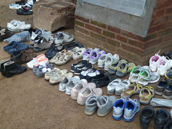 Schuhe vertauschen???? Wir konnten gerade noch an uns halten!