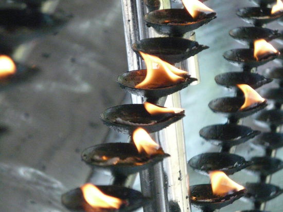 Alles richtig machen. Auch ein Licht haben wir entzündet.