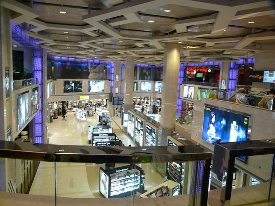 Umsteigen in Abu Dhabi