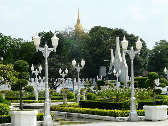 Golden Mount von unten