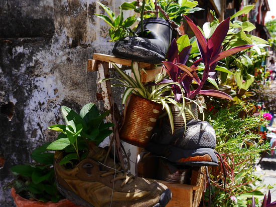 Was man mit alten Schuhen noch so machen kann...