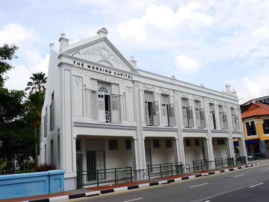 und tolle alte Kolonialbauten.