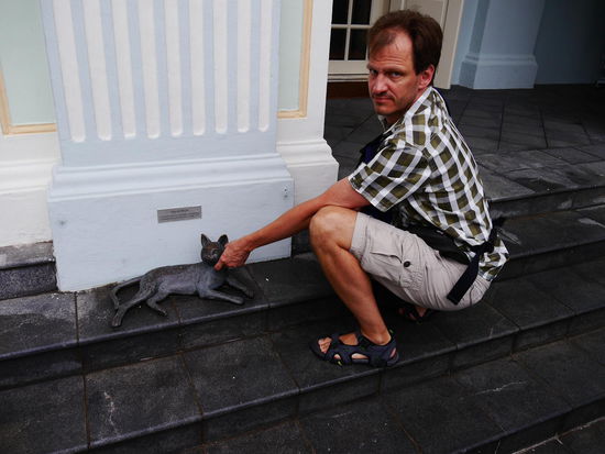 Auch das ist wieder interaktiv mit kleinen lustigen Bronzeskulpturen gestaltet.