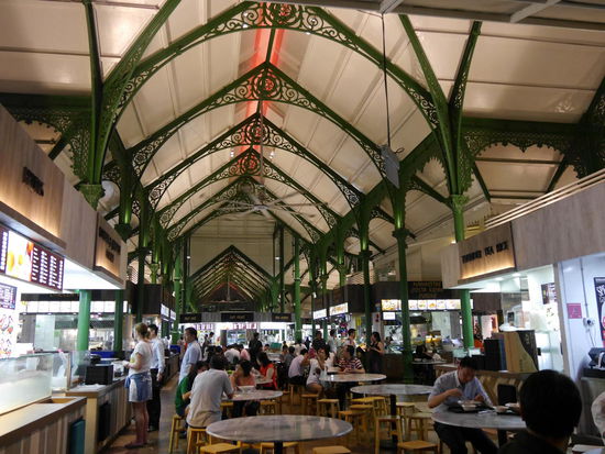 Eisengestänge aus Glasgow und alle 15 Minuten schlägt Big Ben an.